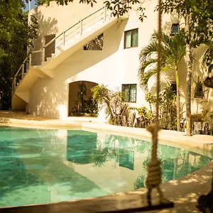 la-posada-del-agua-y-fuego.quintano-roohotels.com/