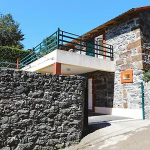 https://raposeira-chloe-t2.madeira-islandshotels.com