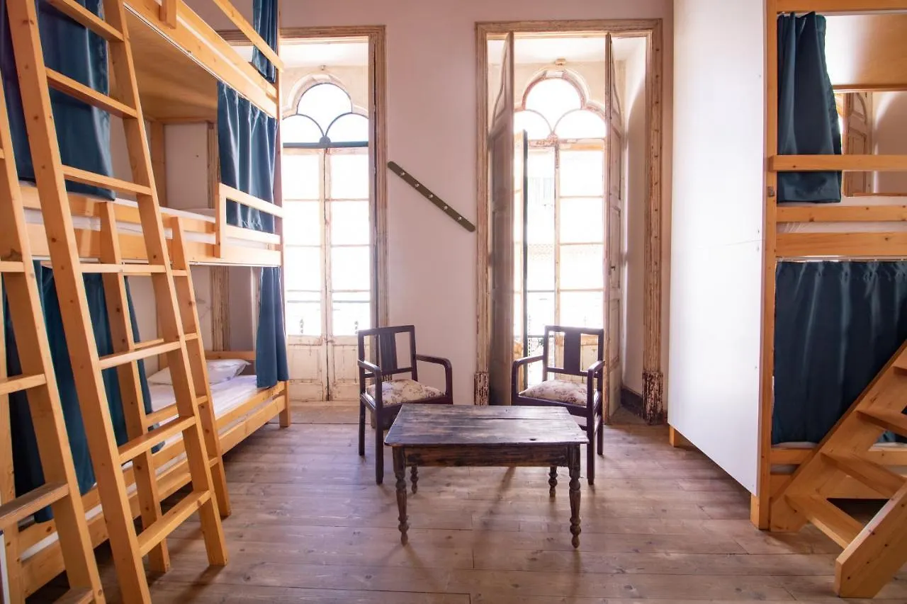 Tilia Hostel Faro 0*,